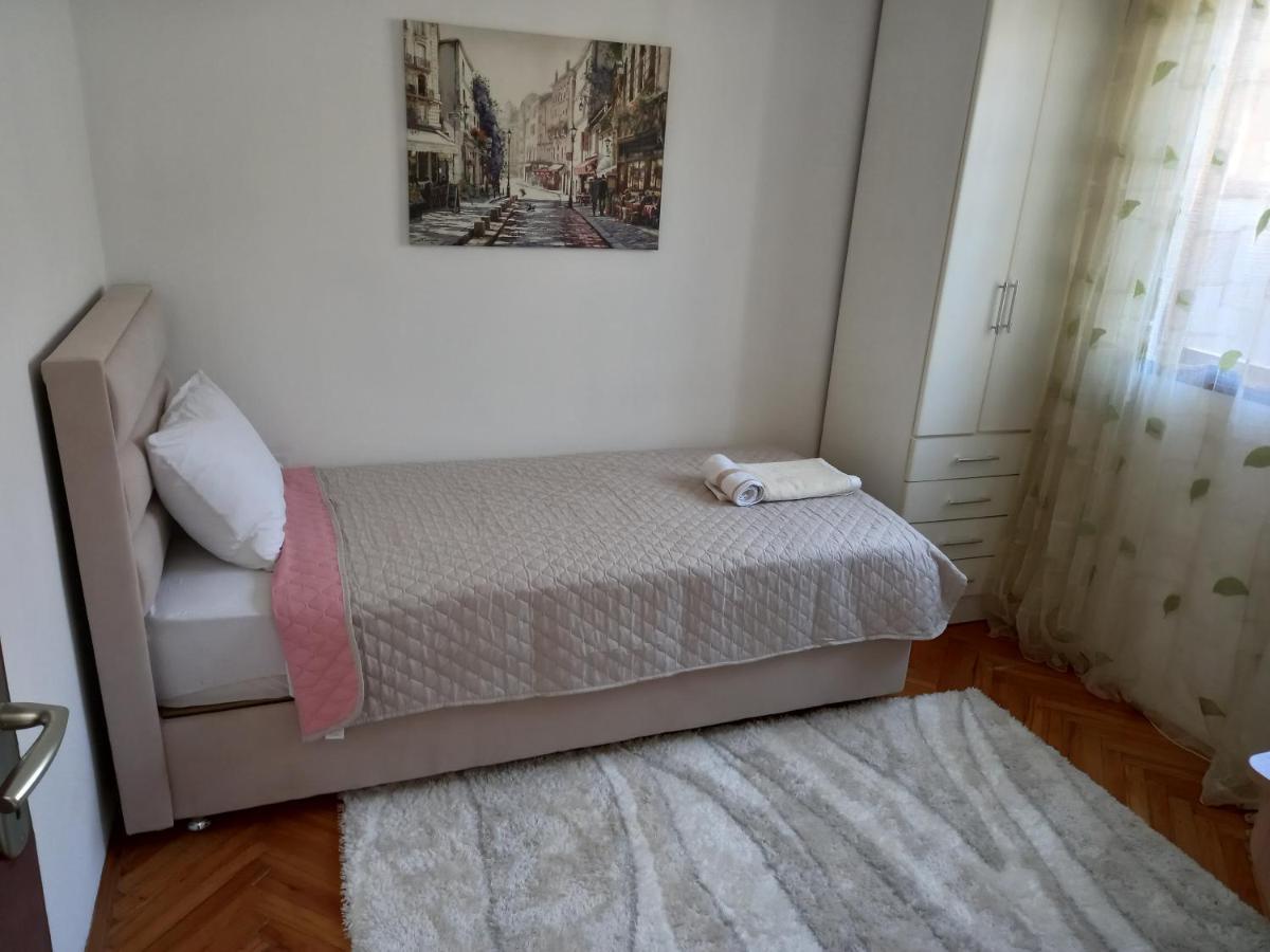 Apartmán Stan U Maslinama Podgorica Exteriér fotografie